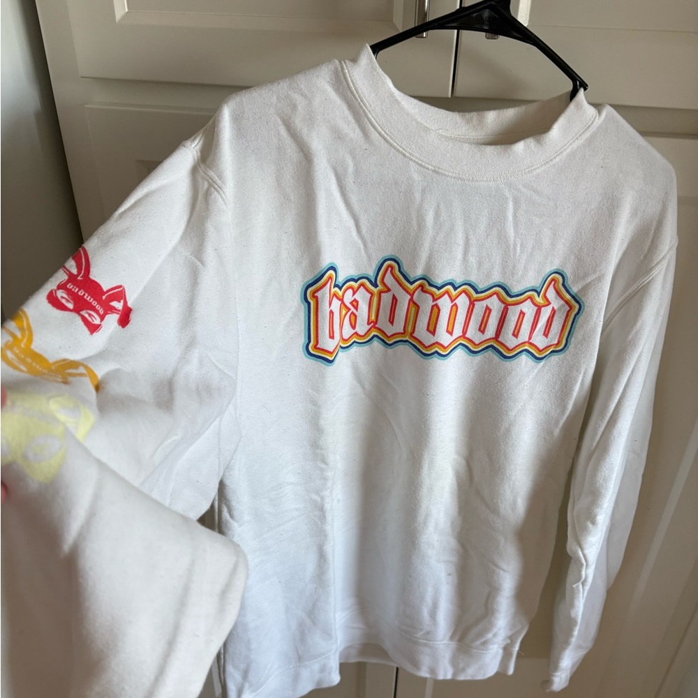 Badwood bunny crew neck